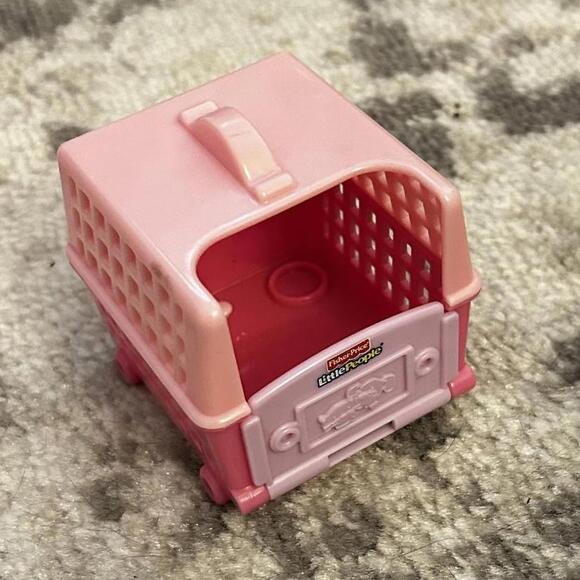 Fisher-Price Little People Sonya Lee & Her Pet Salon Playset - Picture 4 of 7